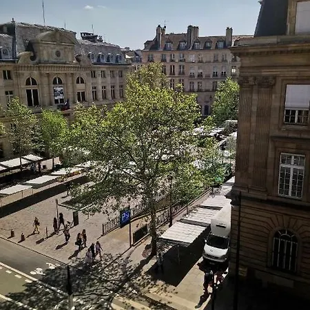 Rivoli Szálloda *